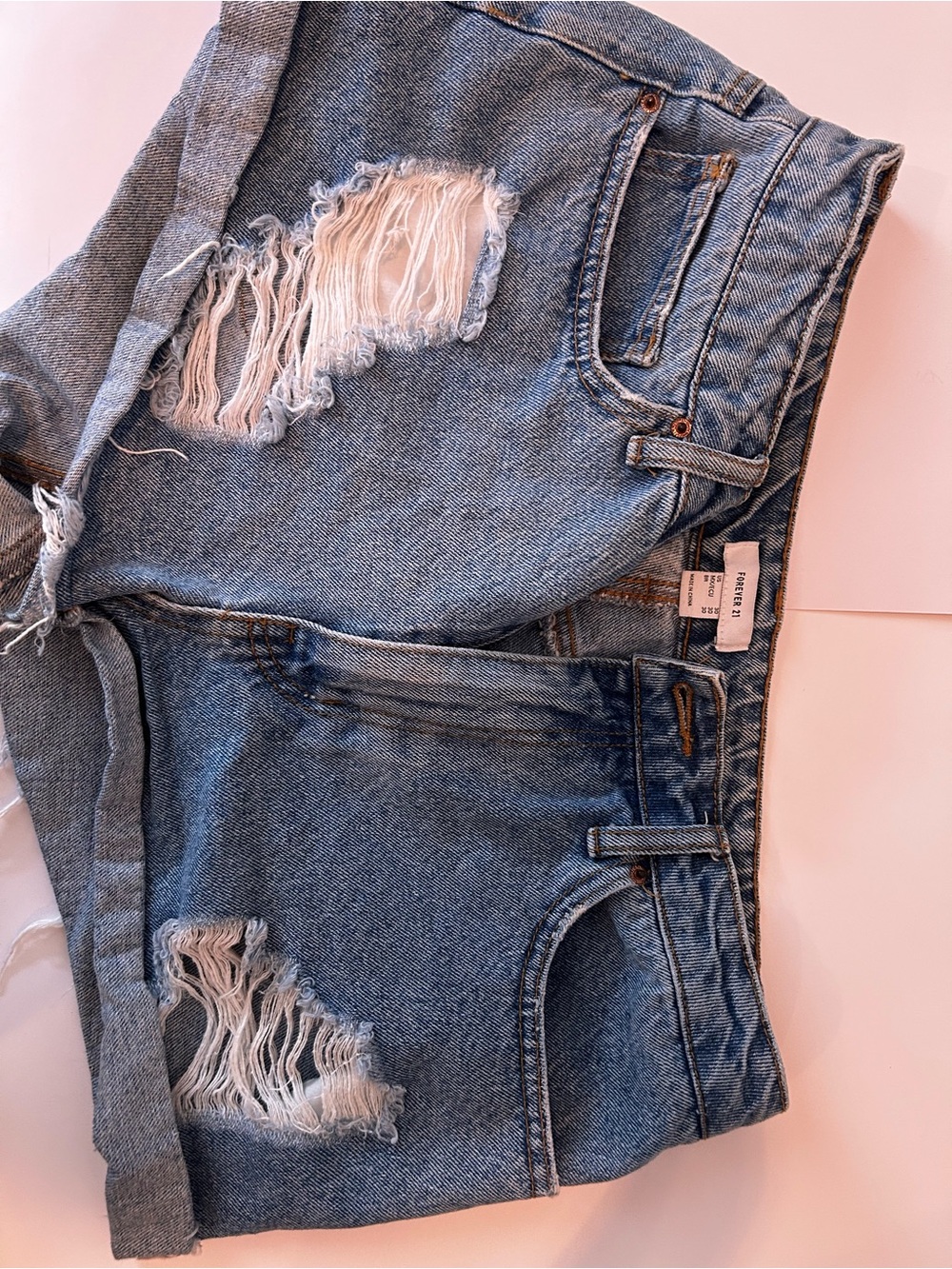 Forever 21 Distressed Light Blue Denim Ankle/Cropped Jeans